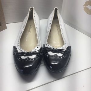 Salvatore Ferragamo Boutique black and white flat